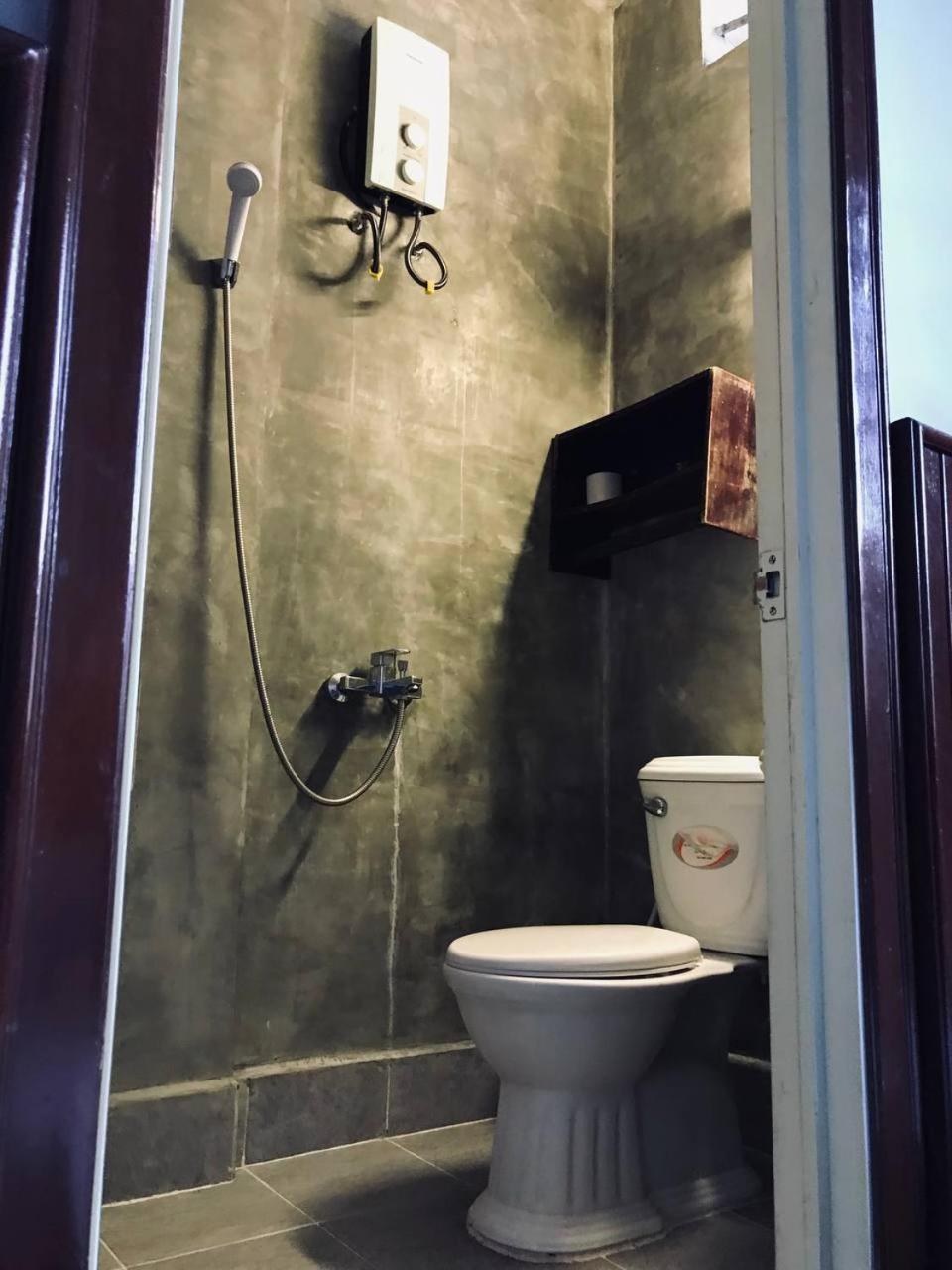 Retro Quarter Mb Hostel Sziemreap Kültér fotó